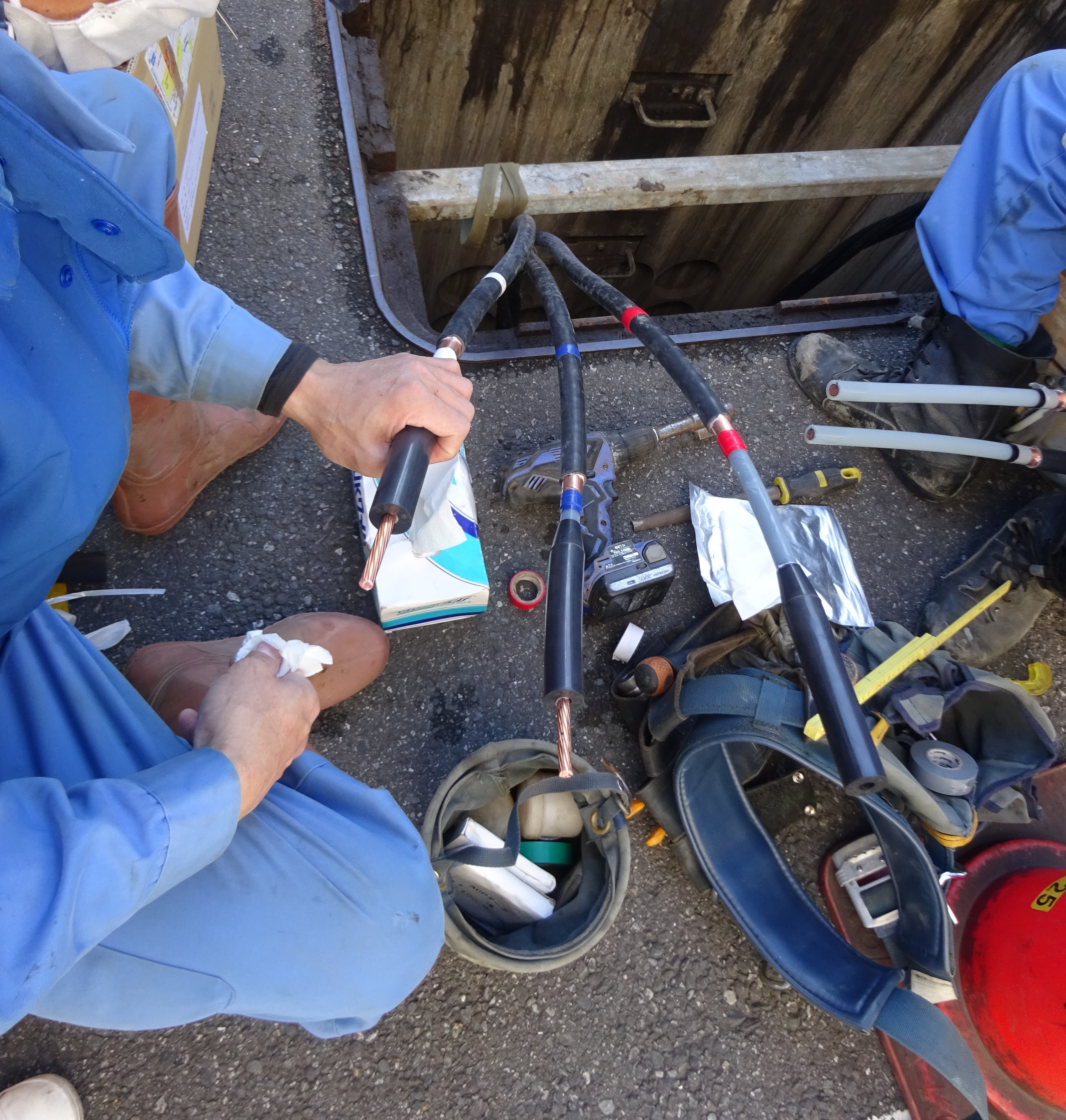 さらに別の地中配電線工事